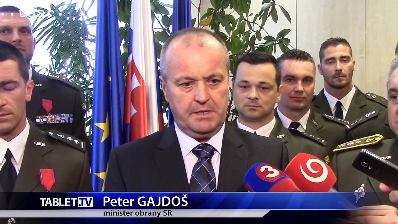 MO SR: Minister obrany P. Gajdoš odovzdal ocenenia príslušníkom vojenskej polície 