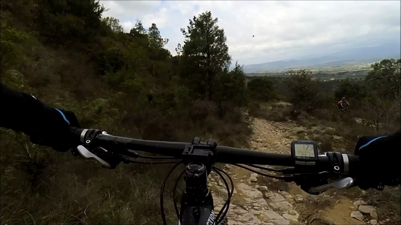 Descente vers Grospierres (Ardèche - 07) en VTT (semi-rigide)