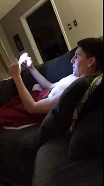 "They aren't set right" tryna take titty pictures 