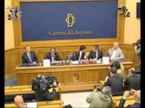 Roma - Referendum trivelle - Conferenza stampa di Nicola Fratoianni (13.04.16)