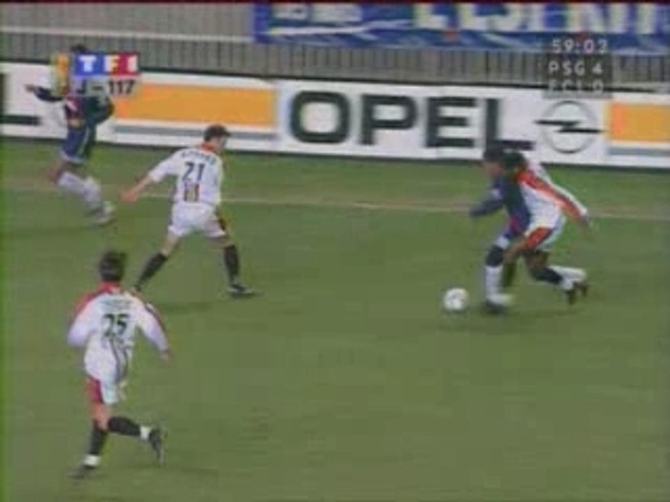 Soccer - Ronaldinho with some sweet moves