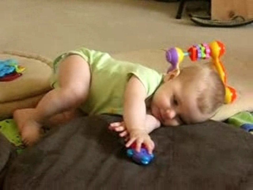 ellea joue