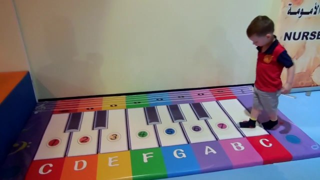 Батут с водой _ Пианино ногами _ Детская комната _ Entertainment for children