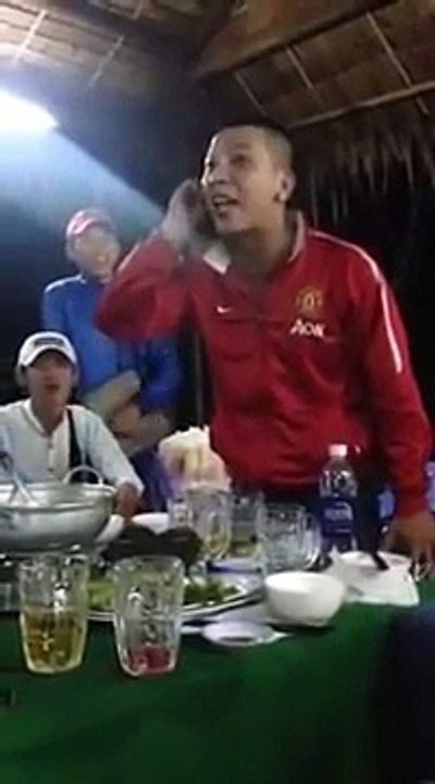 Thánh xì po - đệ Tùng Chùa, cười lăn cười bò với anh này =))