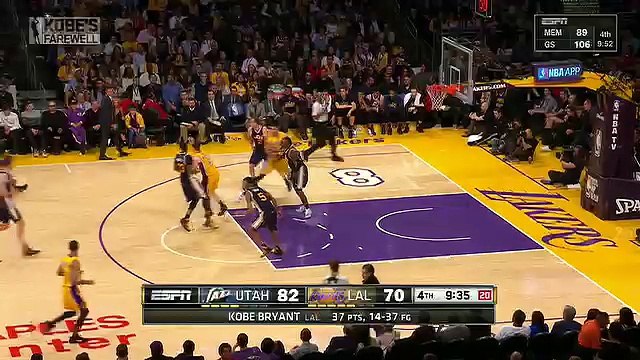 Kobe drains 3 to give him 40 points