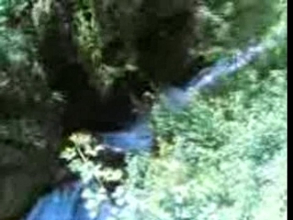 Cascade avant le col des saisies savoie 73