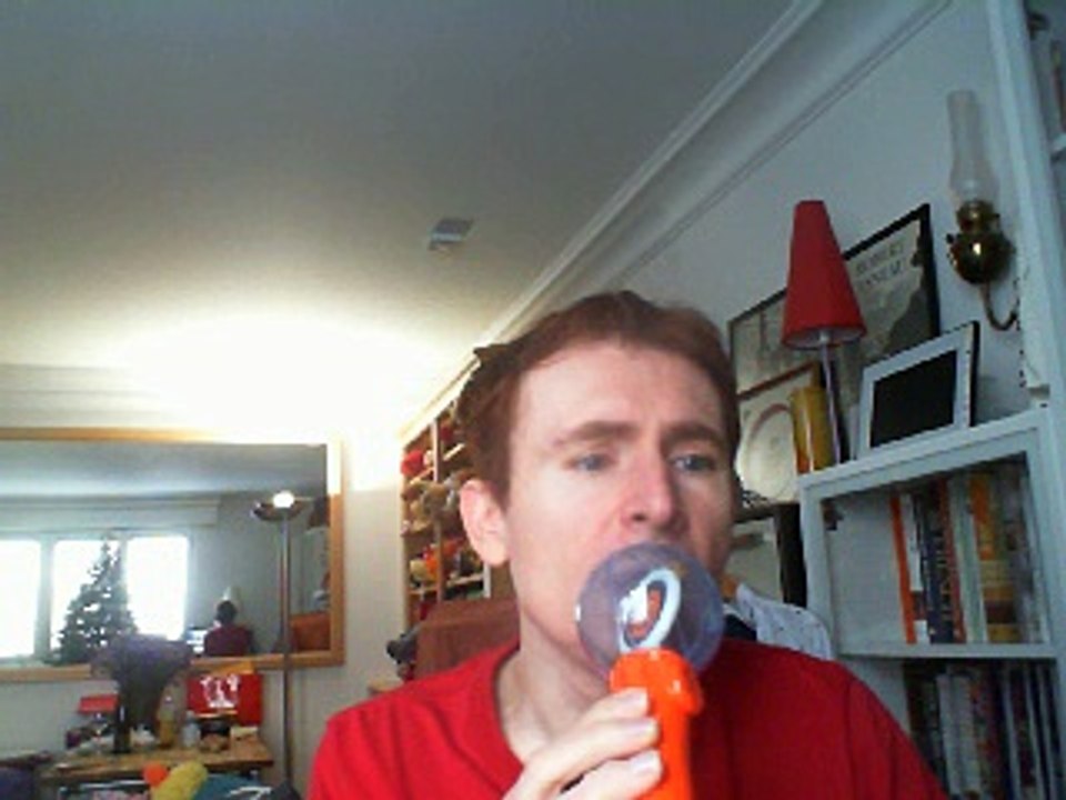 Wiwi égratigne "easy come easy go" d'Alice On The Roof