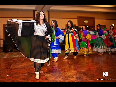 Baryalai Samadi New Pashto Attan Song 2015 Sora Pezwana