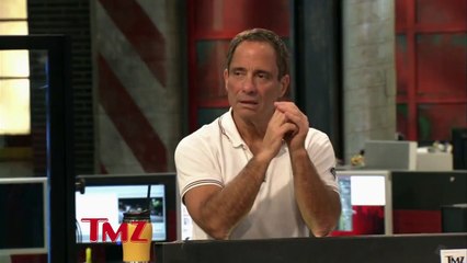 New Wonder Woman Picks Her Wedgie