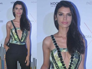 Sherlyn Chopra Assets Exposed | Bollywood Celebs