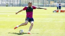 FC Barcelona training session: First training session with Valencia in mind
