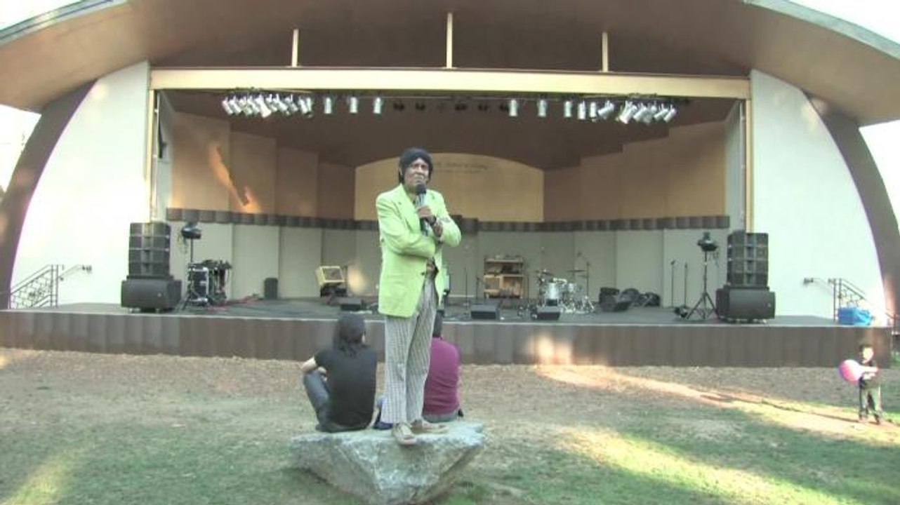 Breikin Nius: Reencarnación