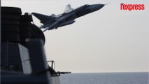 Des avions de chasse russes frôlent un navire américain
