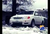 Tourists throng Murree and swat to enjoy Snowfall 23 Jan 2015 latest news