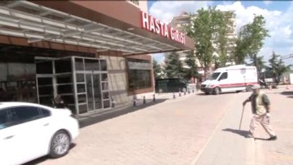 Azez'deki Çatışmalarda Yaralanan 18 Suriyeli Kilis'e Getirildi