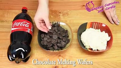 Así puedes hacer una torta con la forma de una botella de Coca Cola