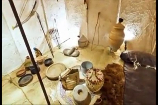 THIS IS THE REPLICA OF THE PROPHET MUHAMMAD,S (PBUH)… The Exhibition of Things of Prophet Muhammad (S.A.W) in Saudi Arab