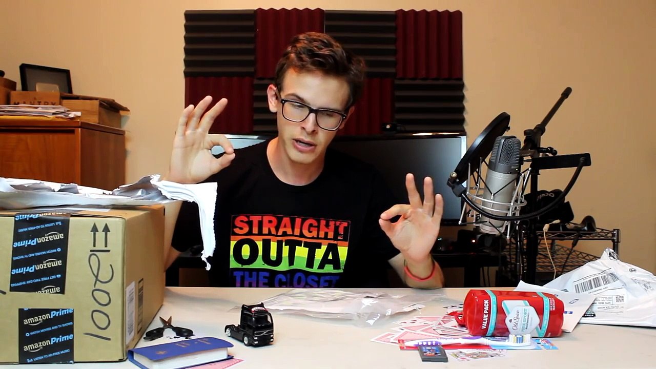 Bad Unboxing - Fan Mail + SATANIC RITUAL