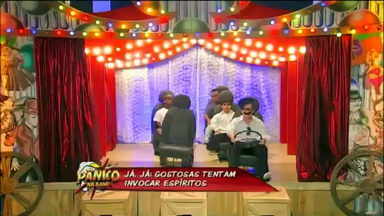 Pânico na Band 03/11/13 - Quem Ri Se Ferra - Castigo: Lamber Vidro com Lama