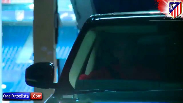 Así quedó la cara de Godin tras la agresión de Luis Suárez • 2016