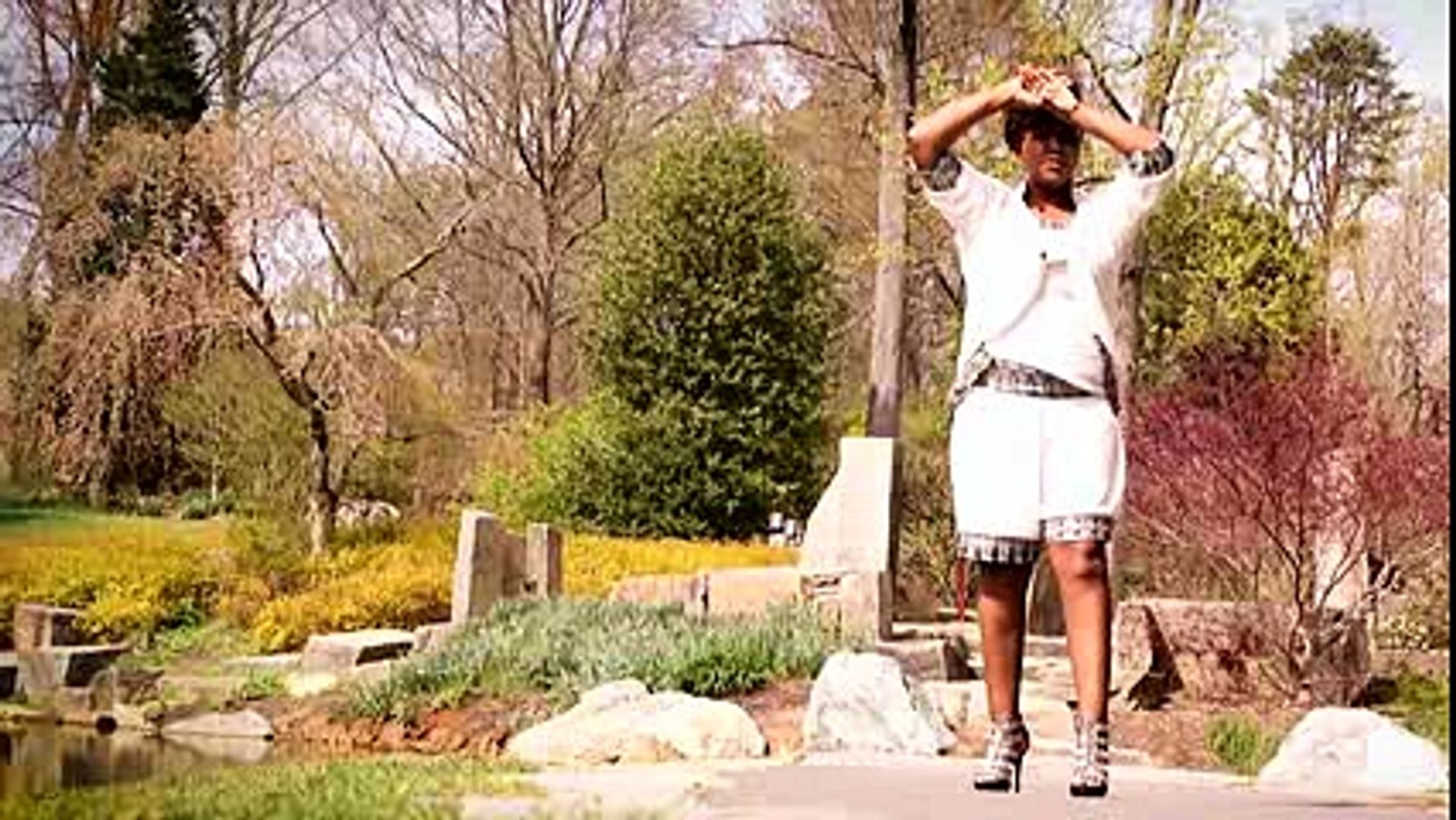 ⁣Dina Anteneh - Bede - (Official Music Video) - New Ethiopian Music 2016 - YouTube