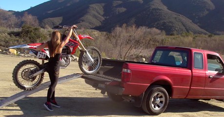 Quick Tip: How To Load A Dirt Bike