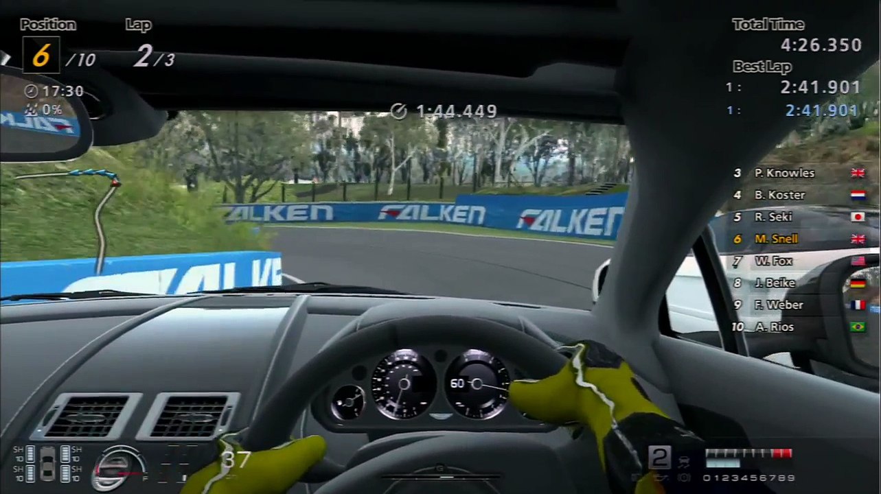 Gran Turismo 6 | GT National Championship Race 3 Mount Panorama | Aston Martin V12 Vantage '10