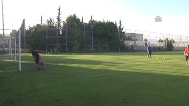 Ümit Özat: Fenerbahçe Maçında Puan veya Puanlar Almak İçin Elimizden Gelen Her Şeyi Yapacağız