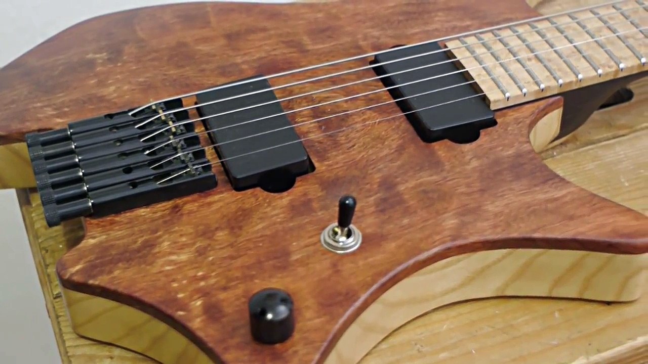 Waltberg Headless Guitar