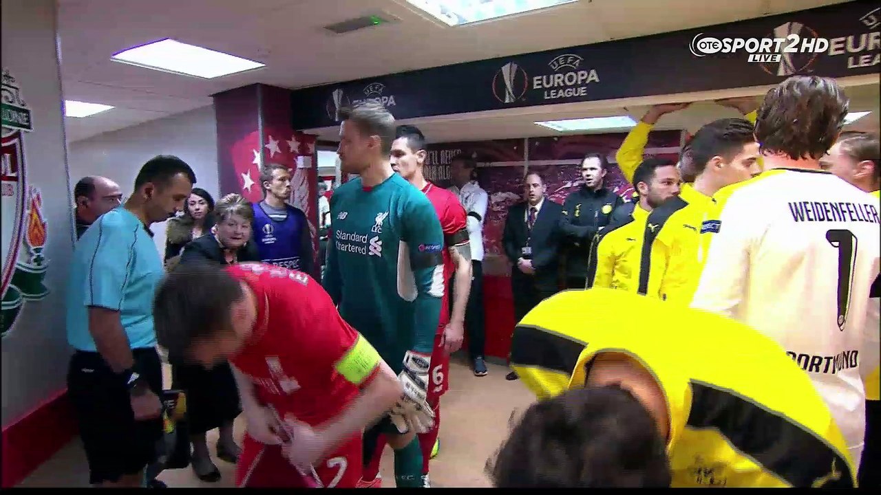 Το "You 'll never walk alone" στο "Anfield"