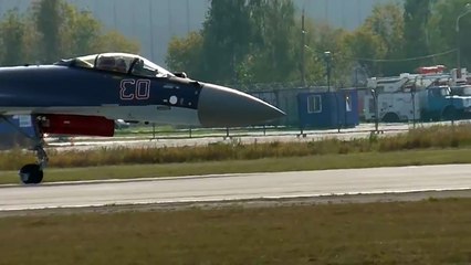 SU-35 fighter jet vertical takeoff 2016