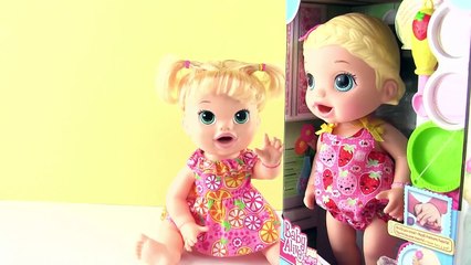 Baby Alive Lily vs. Maya Mama Yeme Challenge Oyuncak Bebekler Yemek Yiyor