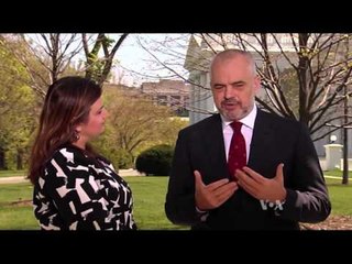 RAMA TAKON PRESIDENTIN OBAMA: DEGJOVA FJALE TE MIRA PER SHQIPERINE