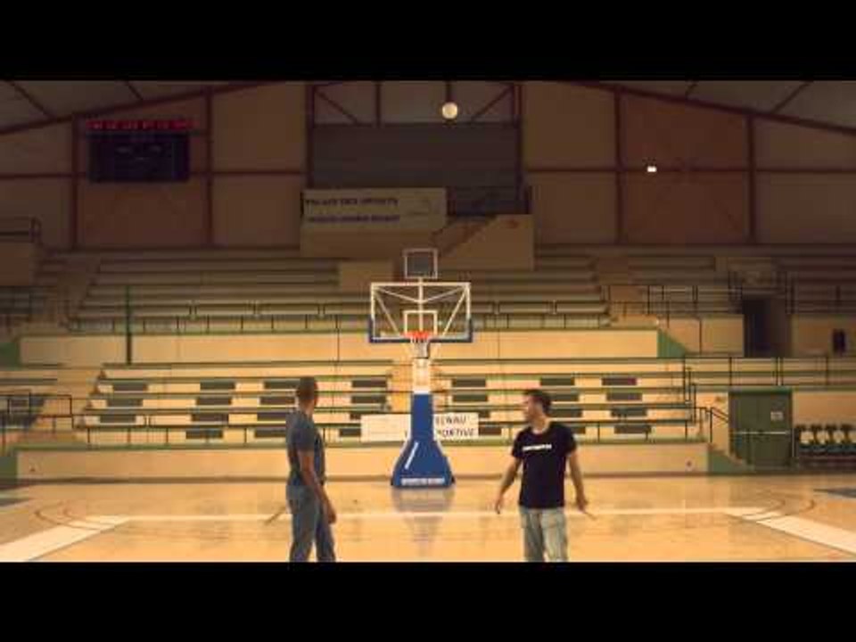 Tony vs Rémi
