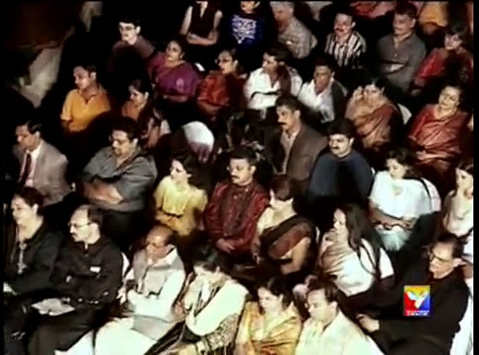 JAGJIT SINGH LIVE IN CONCERT LIFE STORY COMPLETE 8