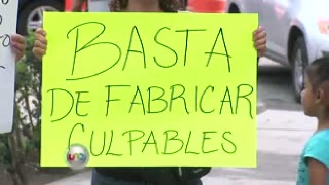Exigen familiares información sobre trabajadores del Altiplano