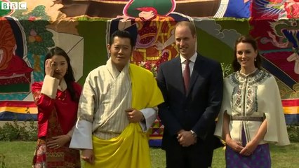 William and Kate try Bhutan's national sport