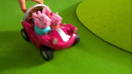 Peppa Pig - Deluxe Playhouse & Adventure Buggy Toys TVC