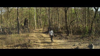 El otro lado de la puerta - Tráiler Español HD [1080p]