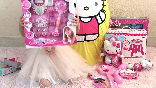 Hello Kitty KOCAMAN Dev Sürpriz Yumurta Açma ★ HUGE Giant Surprise Egg ★ Barbie Oyuncakları