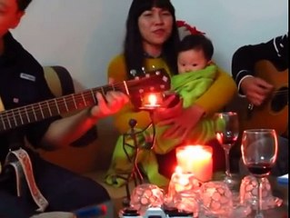 cover happy new year cuc chat 2 guitar 1 giong