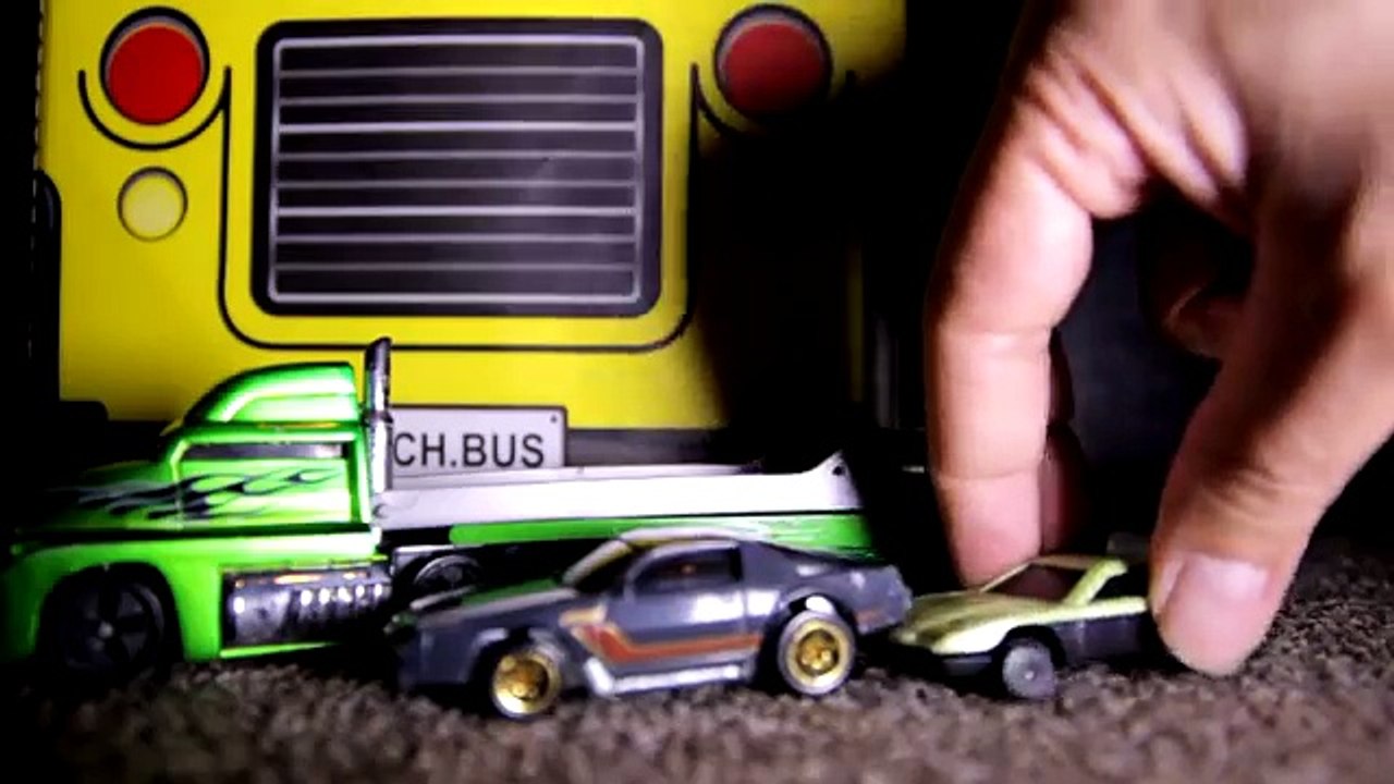 Hot Wheels TOY CARS Action! Police Car Fun for Kids!
