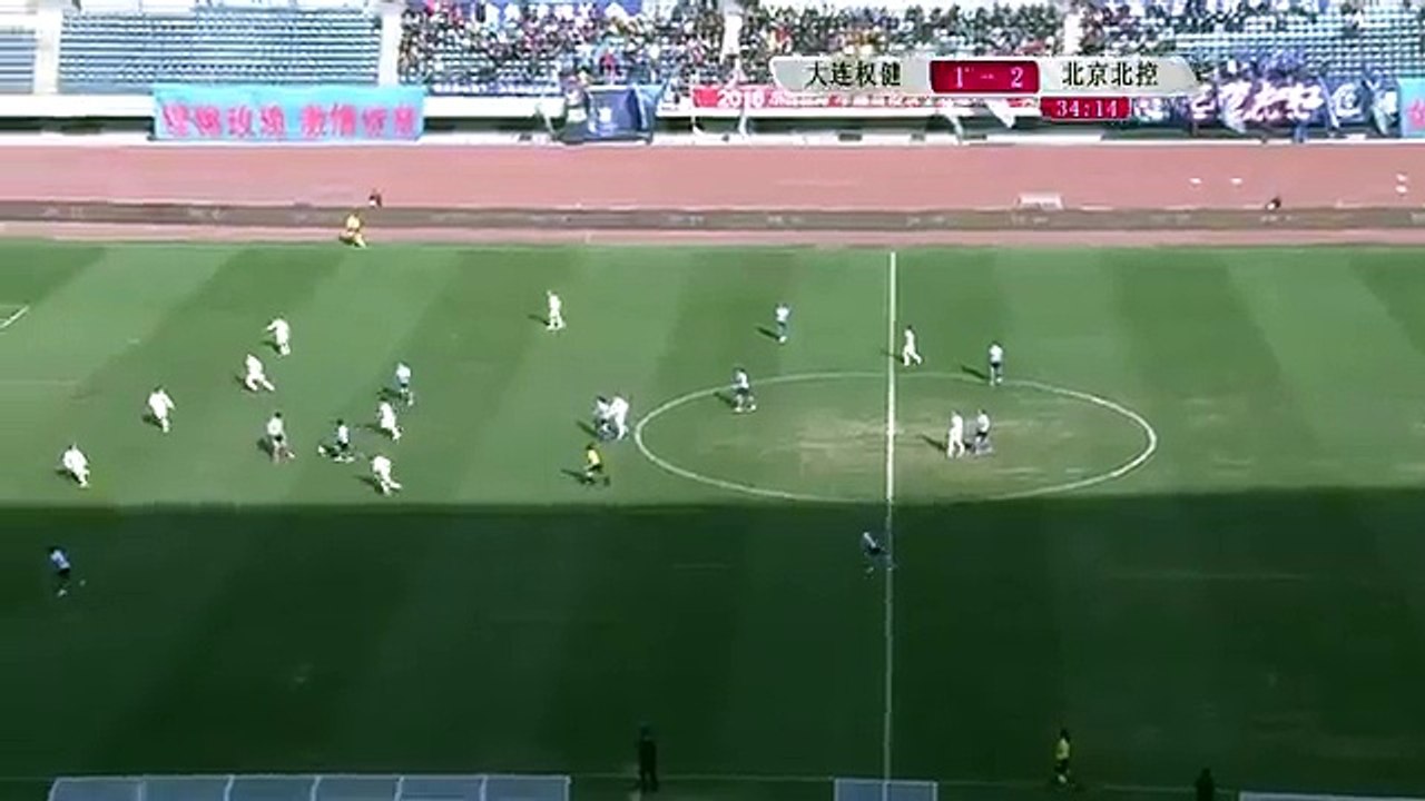 Capixaba Gabi Zanotti estreia com gol no futebol chinês