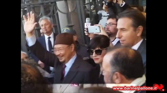 14/04/2016 - Scoppia l'amore tra i tifosi del Bari e Noordin!