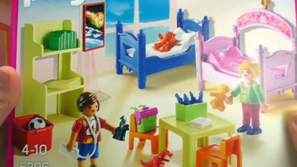 Aménager la maison de Playmobil | Chambre denfants multicolore et salle de bain romantiqu