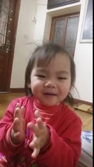 Liên khúc bé bé bồng bông, tết đến rồi, ai yêu bác Hồ của bé Pony Minh Khuê