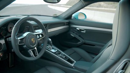 2016 Porsche 911 Carrera S Interior