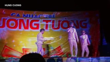 Nhóm HKT biểu diễn tại thị xã Ninh Hòa Tết 2016