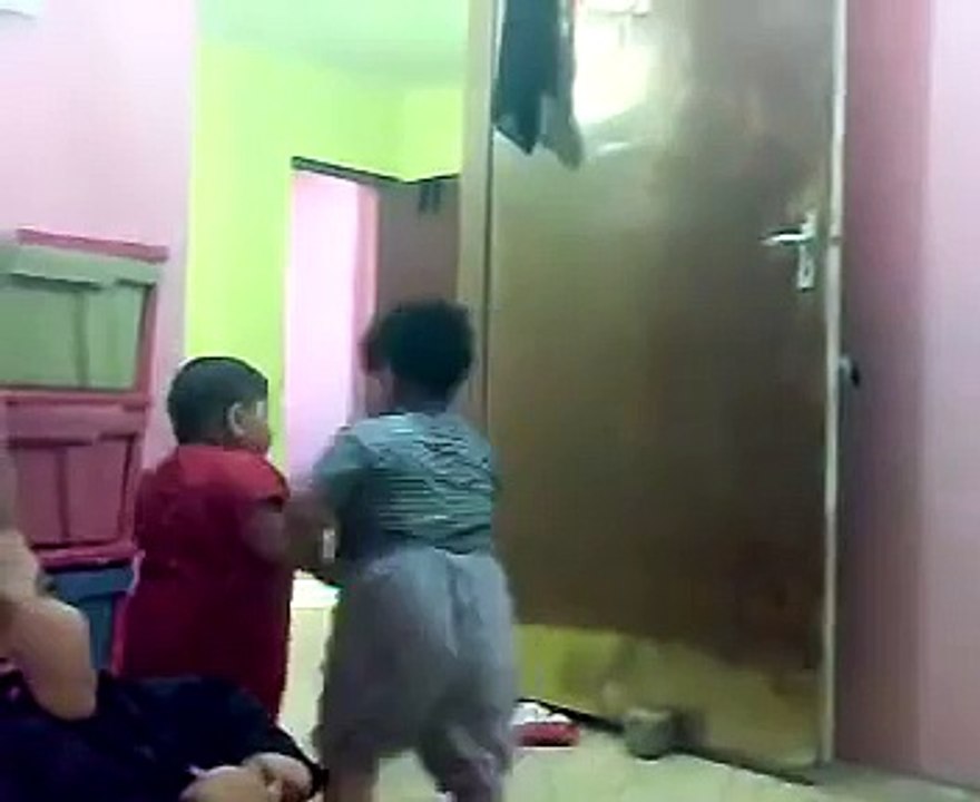 Funny Big Baby Arab Fighting