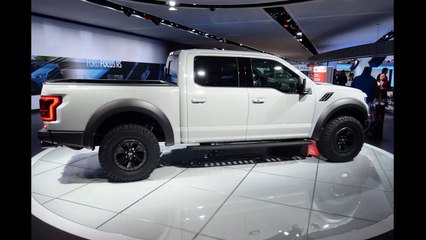 2017 Ford F-150 Raptor SuperCrew Drops Jaws And Snaps Necks At Detroit